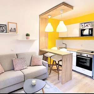 Centre Saint-gervais Jaune Moderne Proche Télécabine 2 Pers Appartement Saint-Gervais-les-Bains